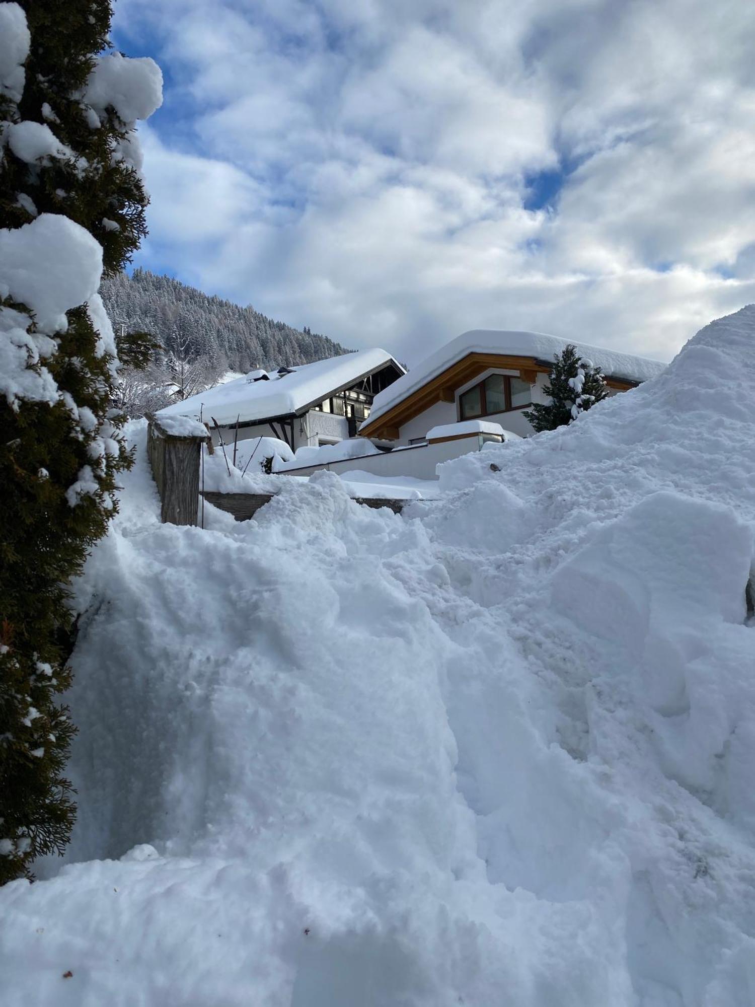 Ferienwohnung Jeller Lienz Bagian luar foto