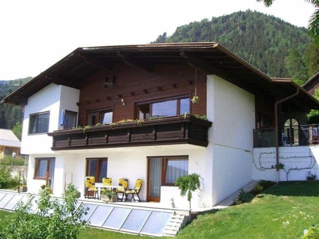 Ferienwohnung Jeller Lienz Bagian luar foto